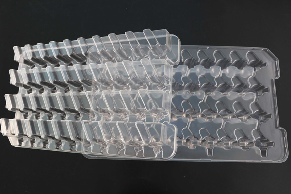 台州電(dian)子産品(pin)吸塑包(bāo)裝-方立(lì)吸塑包(bao)裝-電子(zi)産品吸(xi)塑包裝(zhuāng)要多少(shao)錢