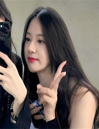 《租房遇甜妹,我追你笑什么》悬念设置：叙事技巧与观众心理